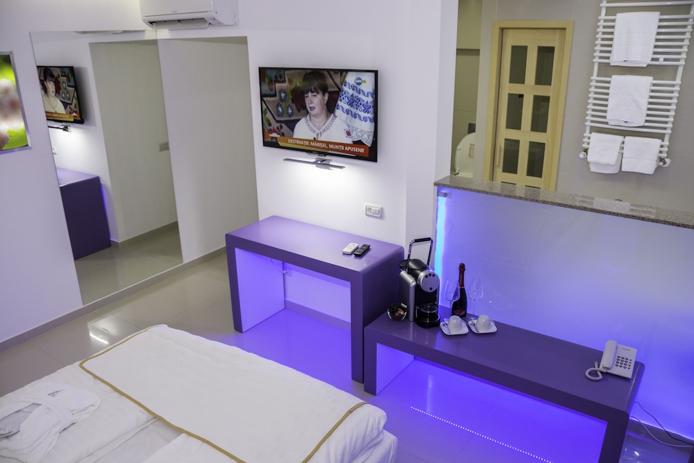 Deluxe Double Room, Sauna photo 2