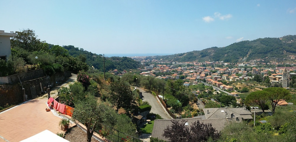 Shared Dormitory, 1 Bedroom, Smoking, Balcony photo 2