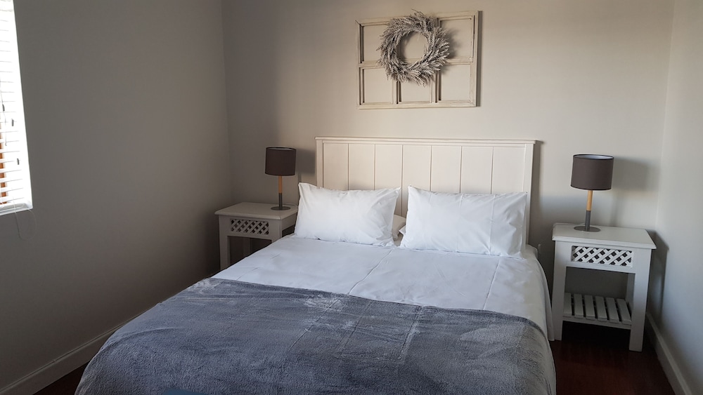 Classic House, 3 Bedrooms, Ocean View, Garden Area photo 1