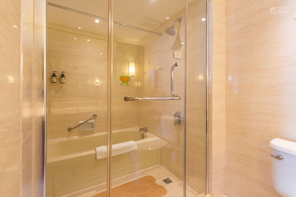 Executive King Room photo 2