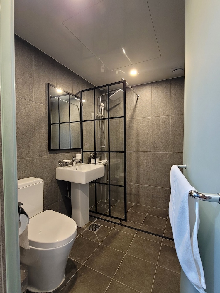 Standard Room - Photo 2