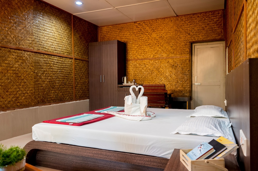 Deluxe Double Room photo 2