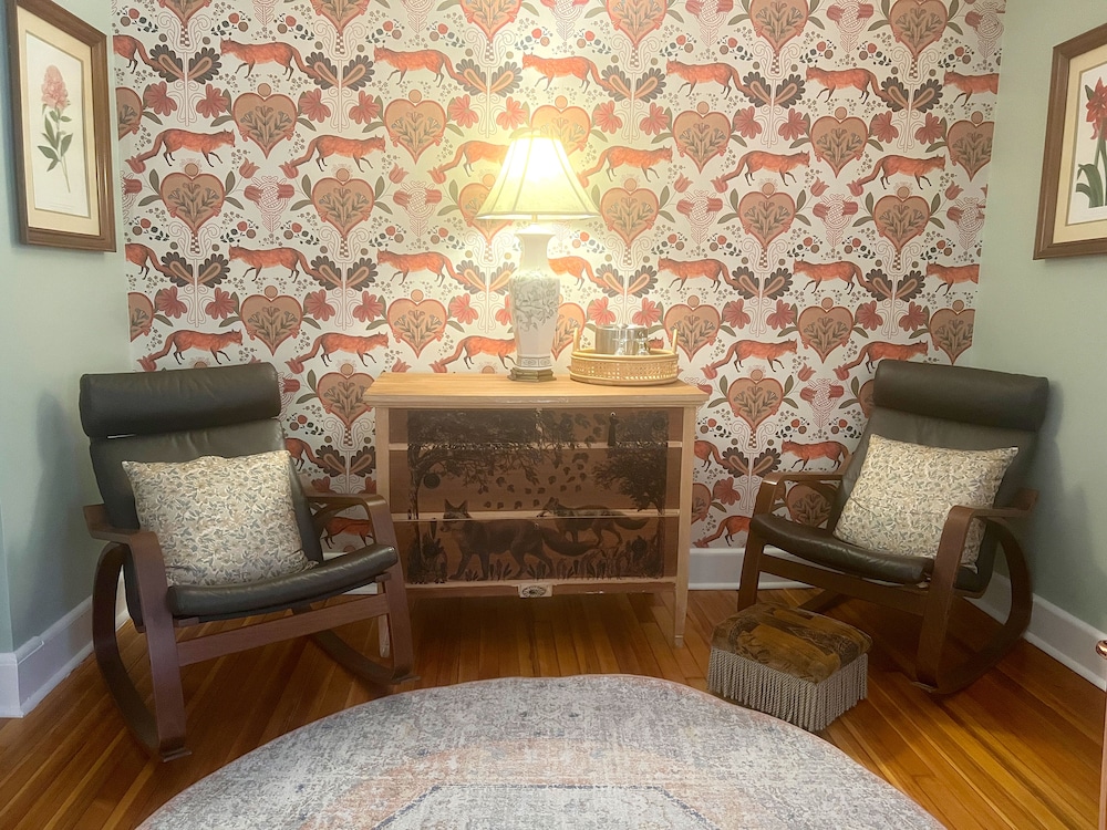 The Fox Den in the Mainhouse photo 2