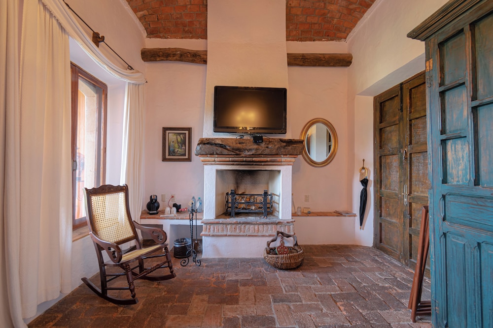 Design Suite photo 3