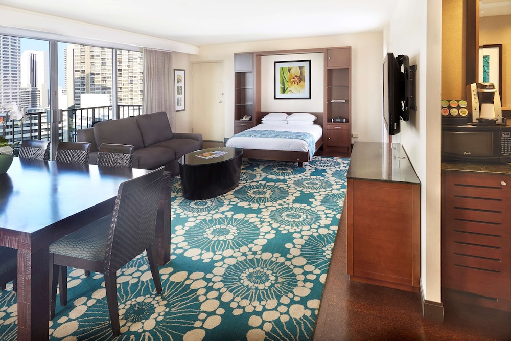 Suite, 1 Bedroom (Ala Moana Suite, Park Ocean View)