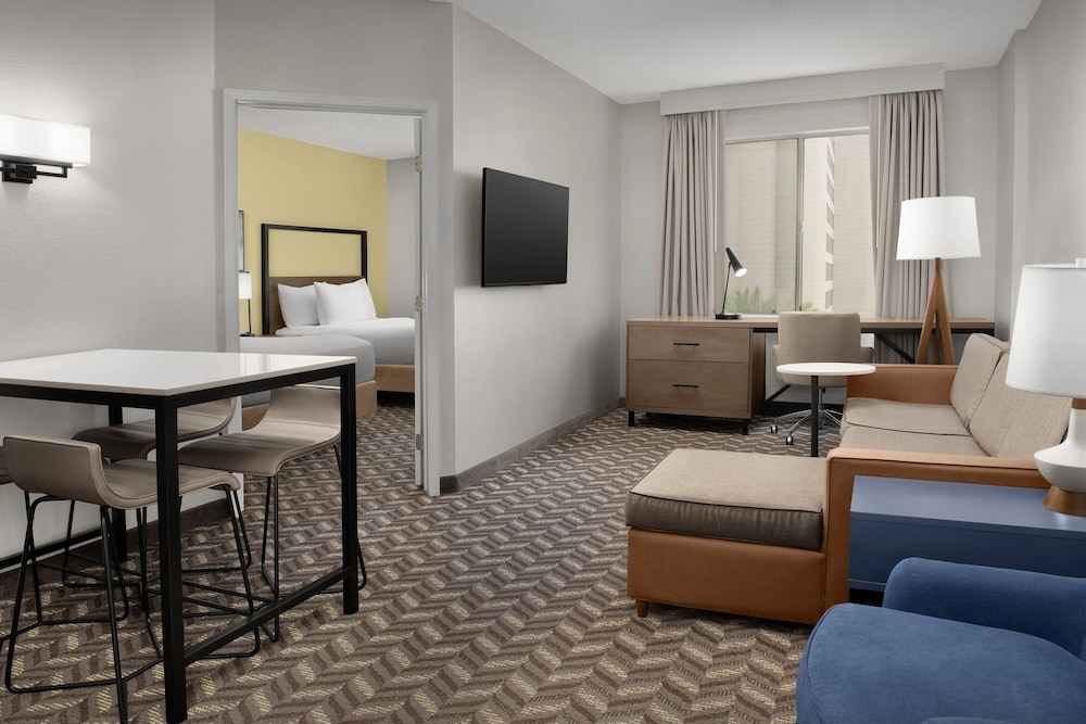 Suite, 1 Bedroom photo 2