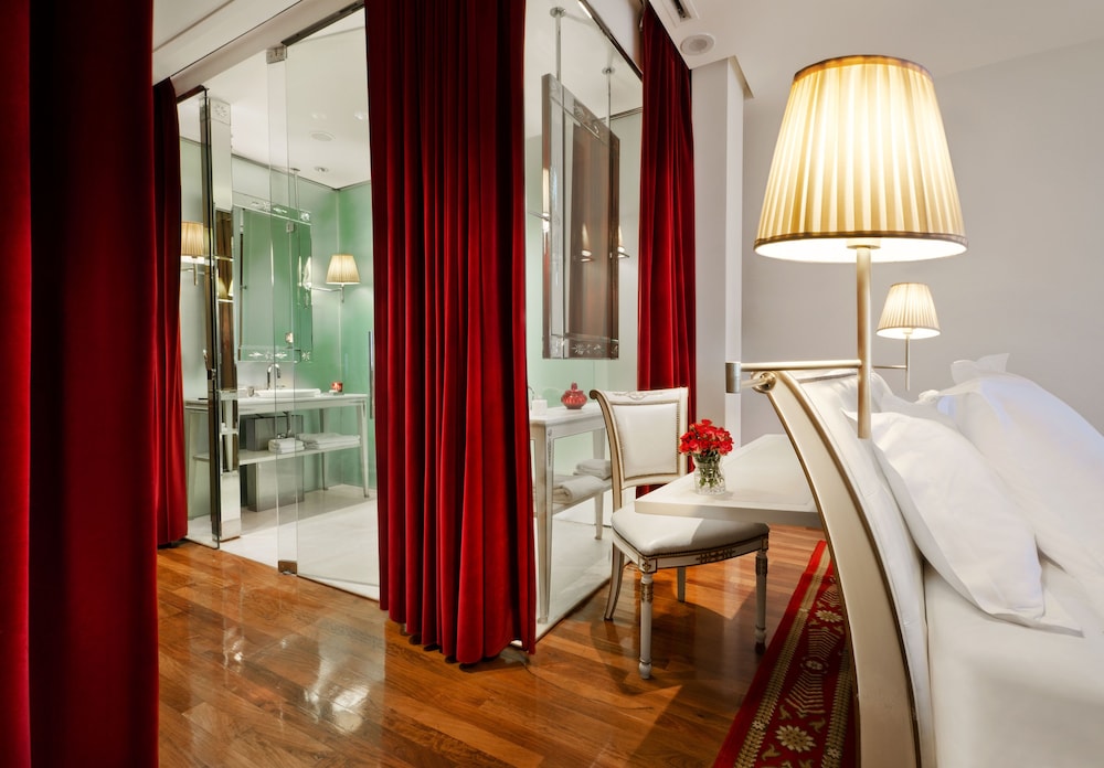 Room, Park View