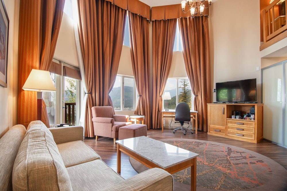 Tower Suite photo 2