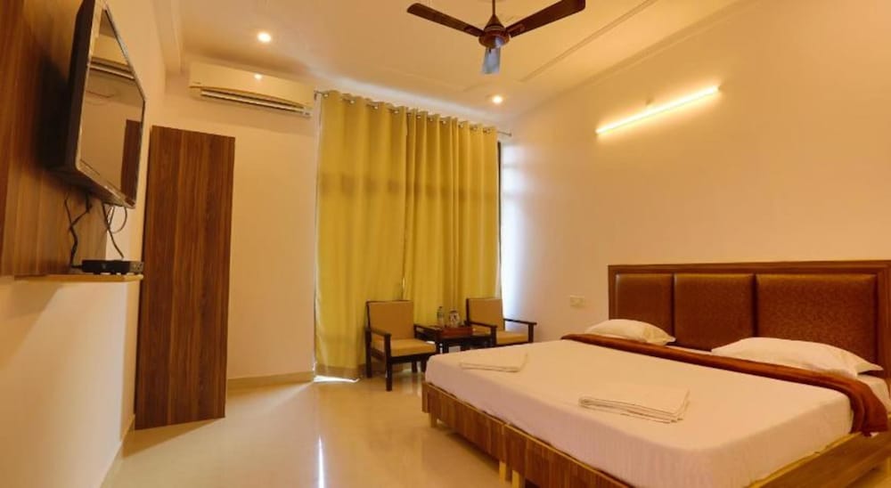 Premium Room - Photo 1