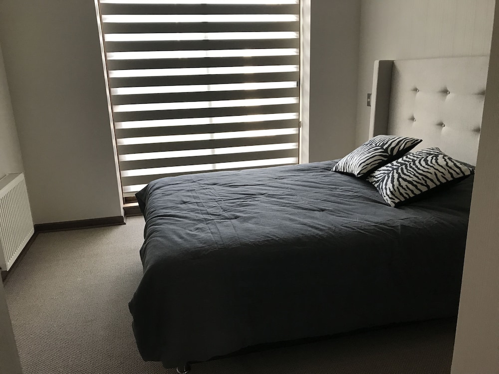 Family House, 3 Bedrooms, Private Bathroom photo 3