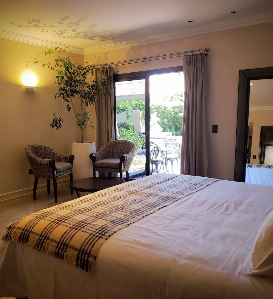 Luxury Room photo 2