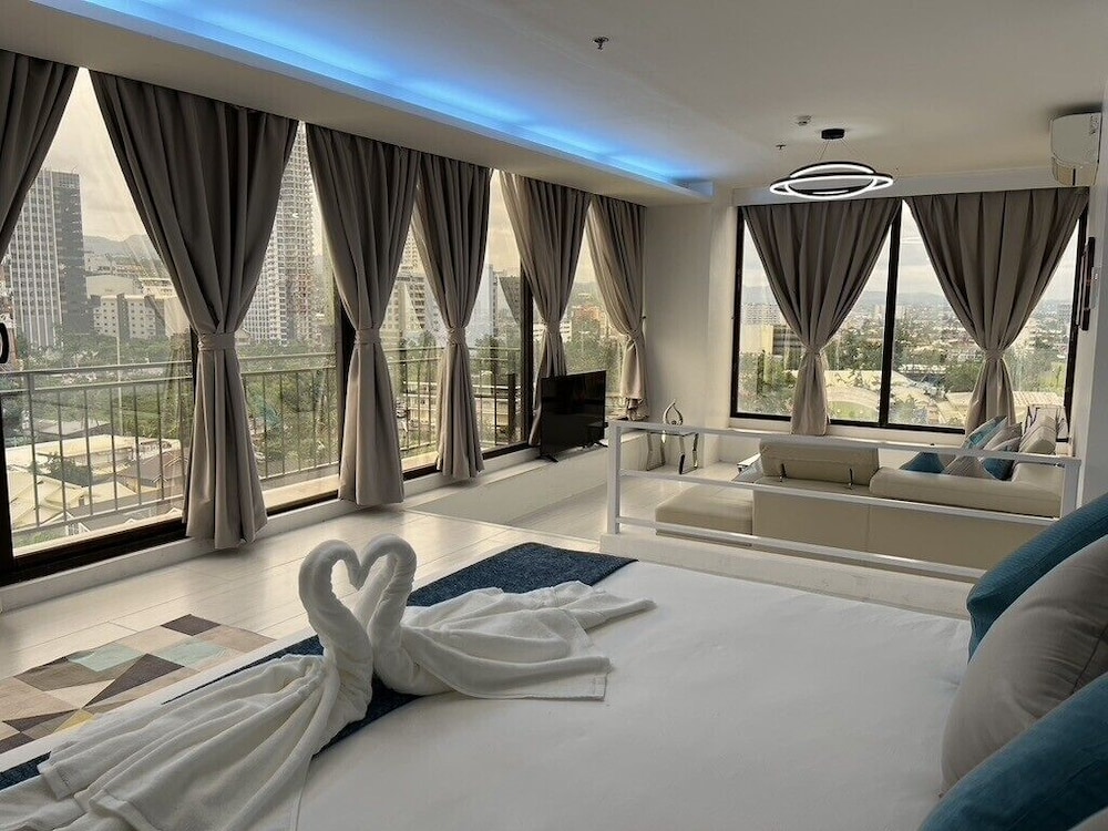 Premier Penthouse - Photo 5