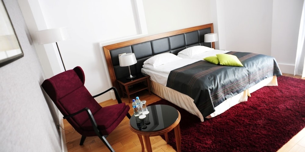 Double Room - Photo 1