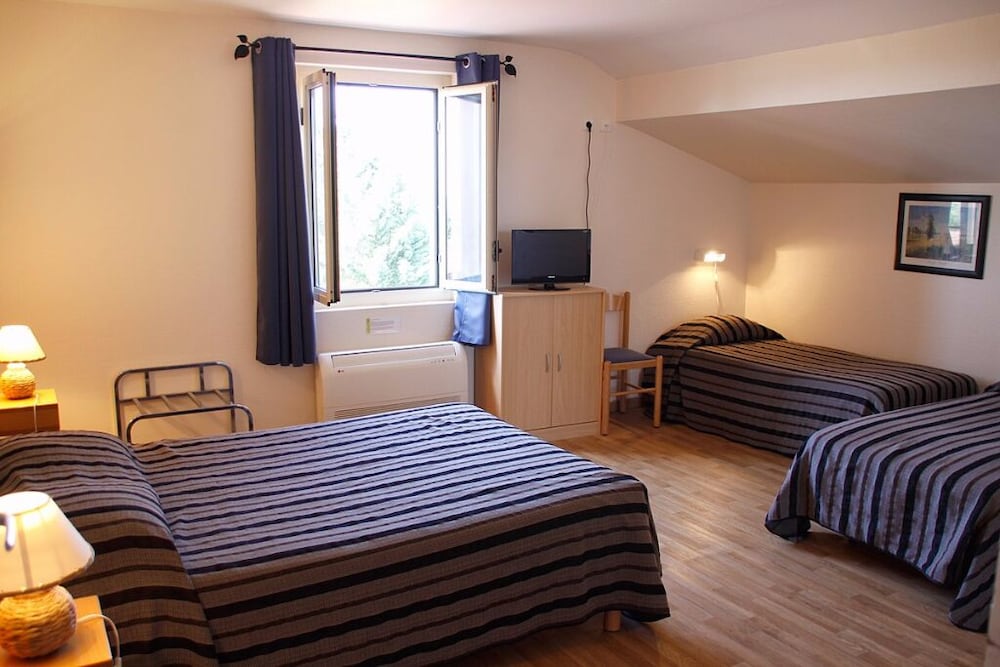 Triple Room photo 1