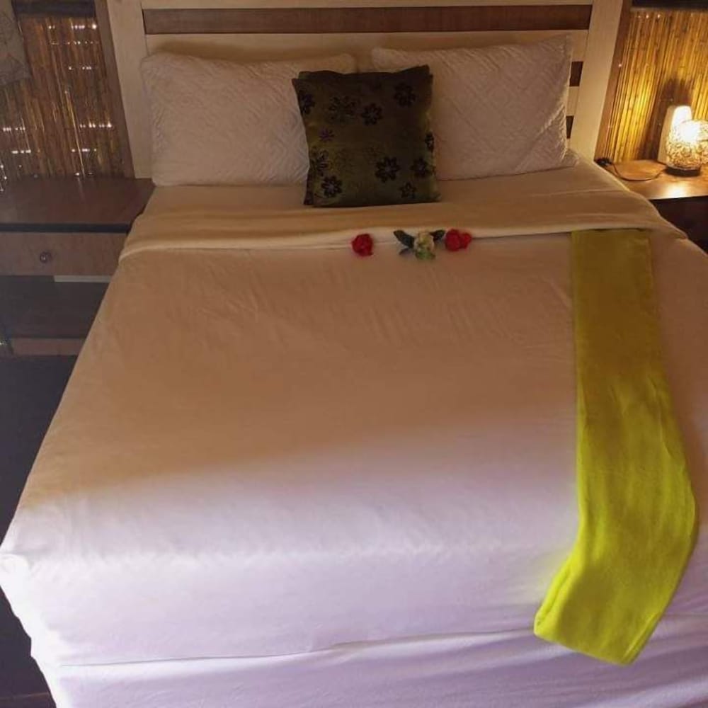 Standard Chalet, 1 Double Bed photo 2
