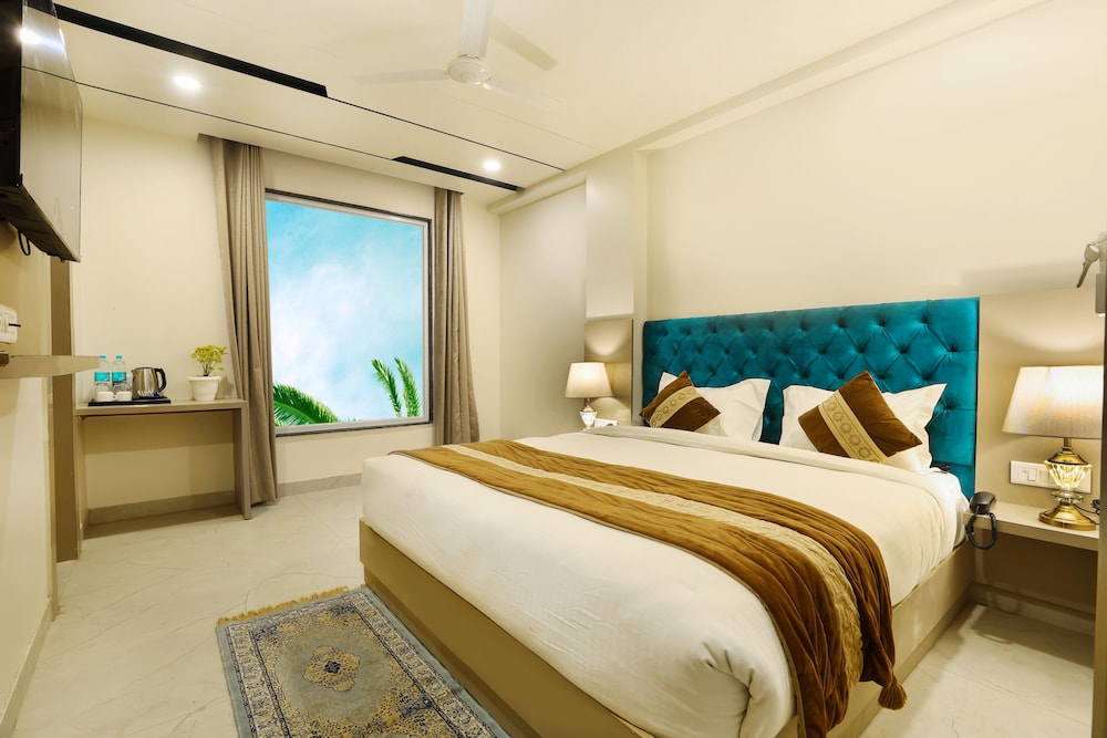 Deluxe Double Room - Photo 1