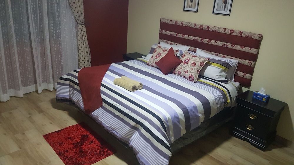 Comfort Apartment, 2 Bedrooms, Accessible, Garden View photo 1