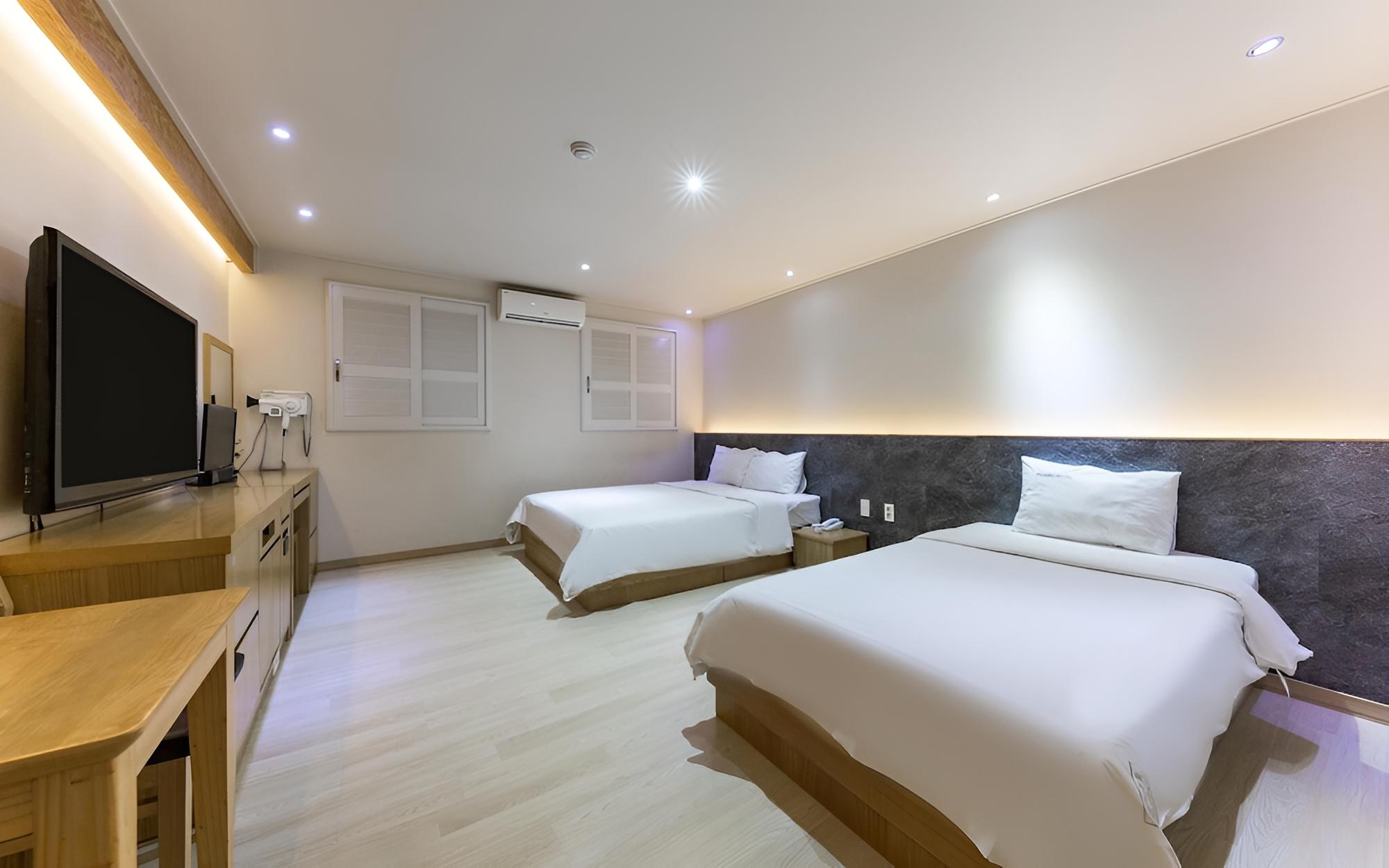 Room (Twin B (Double and Single Spa OTT)) photo 3