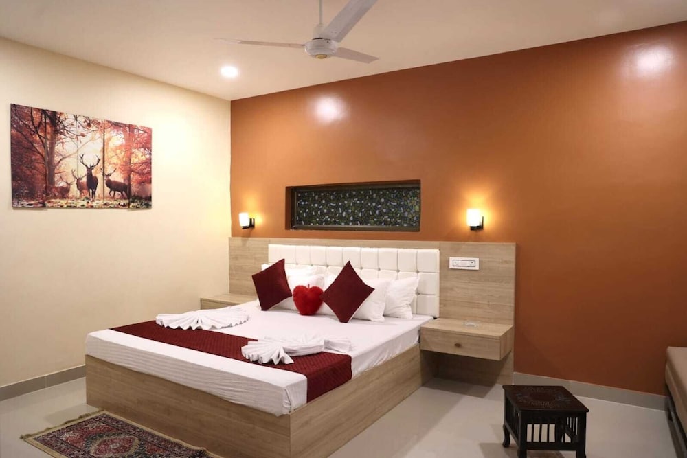 Executive Double Room, City View