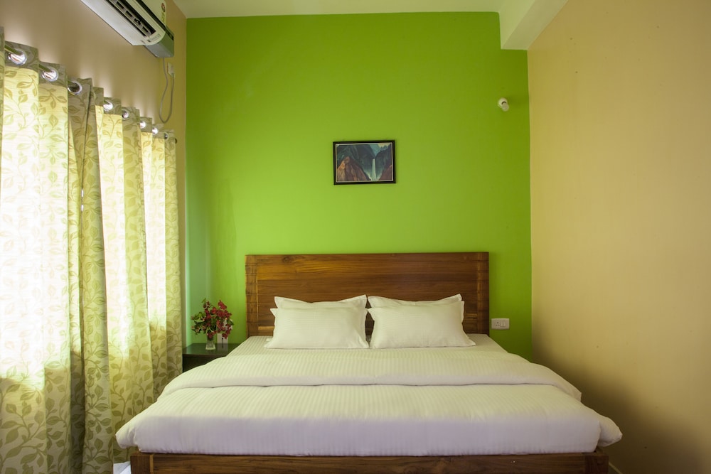 Deluxe Room - Photo 2