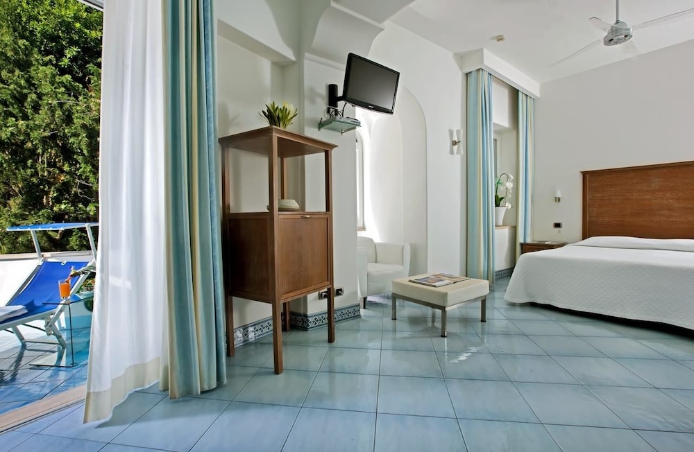 Comfort Double or Twin Room