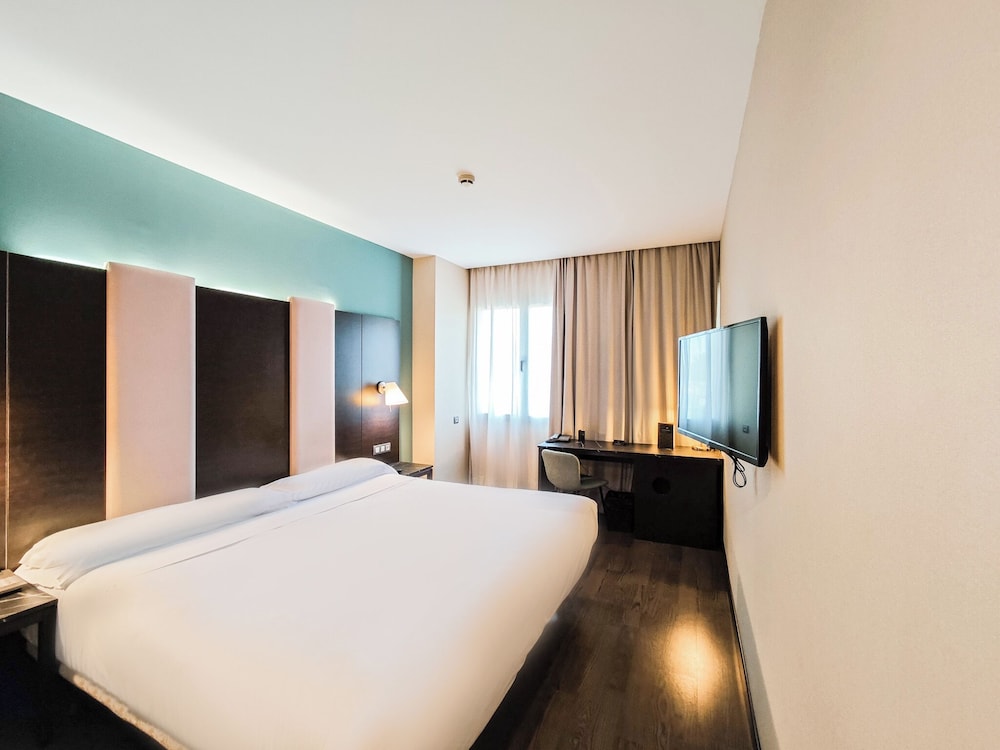 Double King Bed (individual)