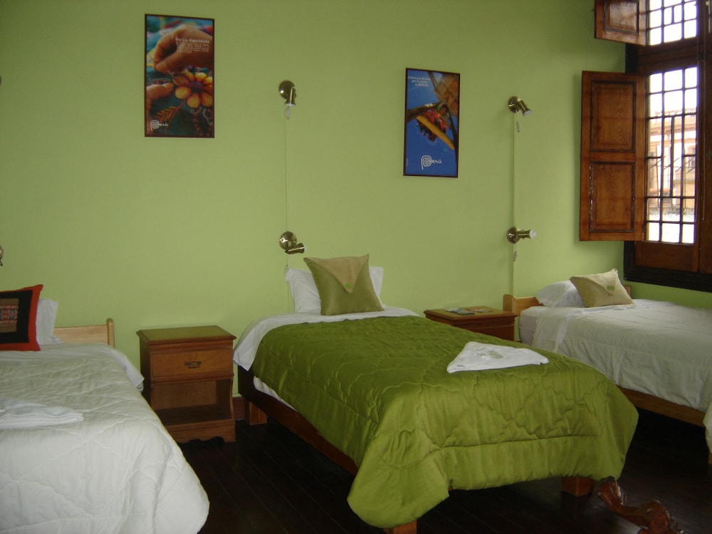Comfort Triple Room, Shared Bathroom photo 1