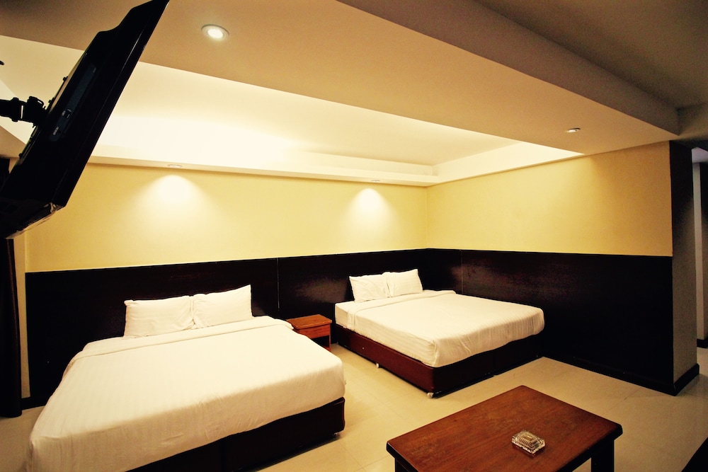 Superior Quadruple Room photo 3