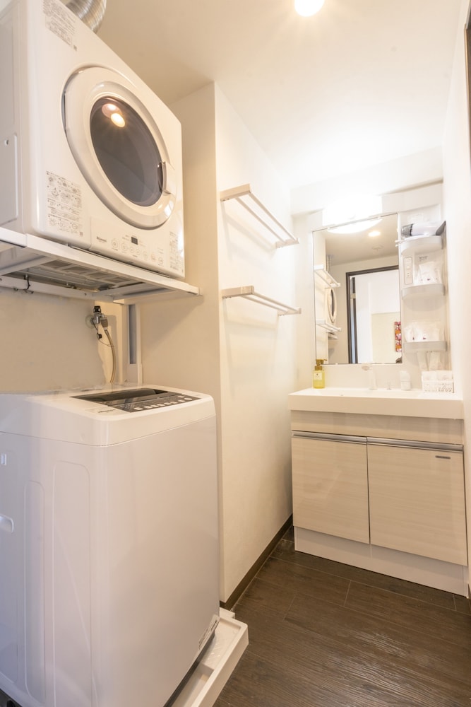 Twin Room - Photo 1