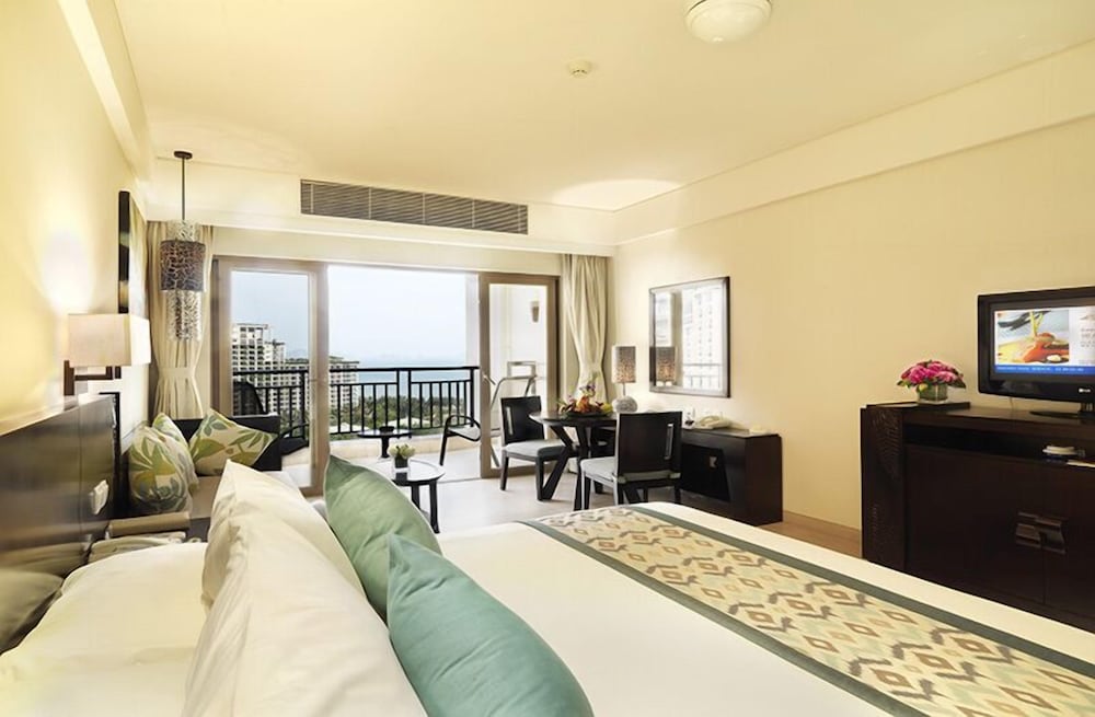 Grand Seaview King Beds Non Smoking Room