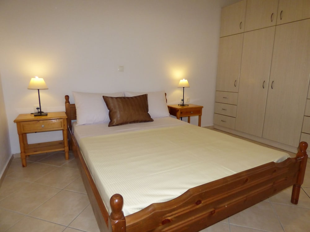 Apartment, 2 Bedrooms, Ground Floor (A6)