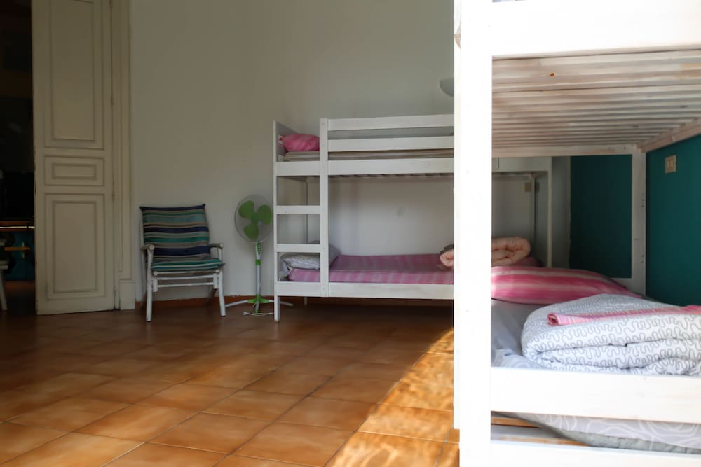 Shared Dormitory, Women Only, Shared Bathroom