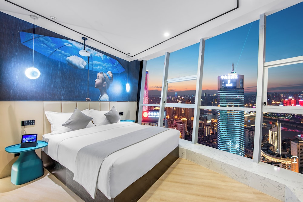 Deluxe Double Room, City View