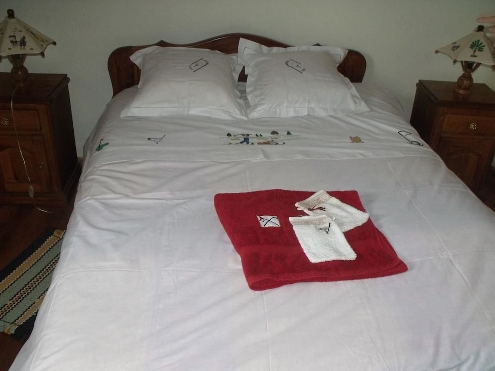 Comfort Room, 1 Queen Bed, Non Smoking (Golf) photo 1