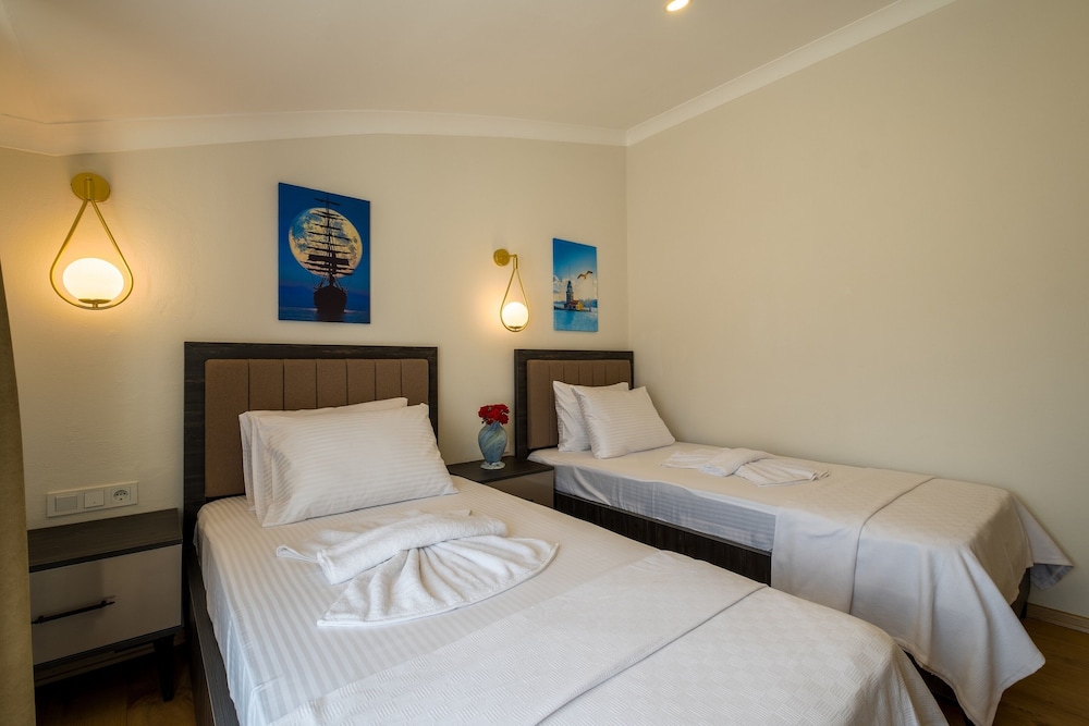 Twin Single Bed Standart Room - Photo 1