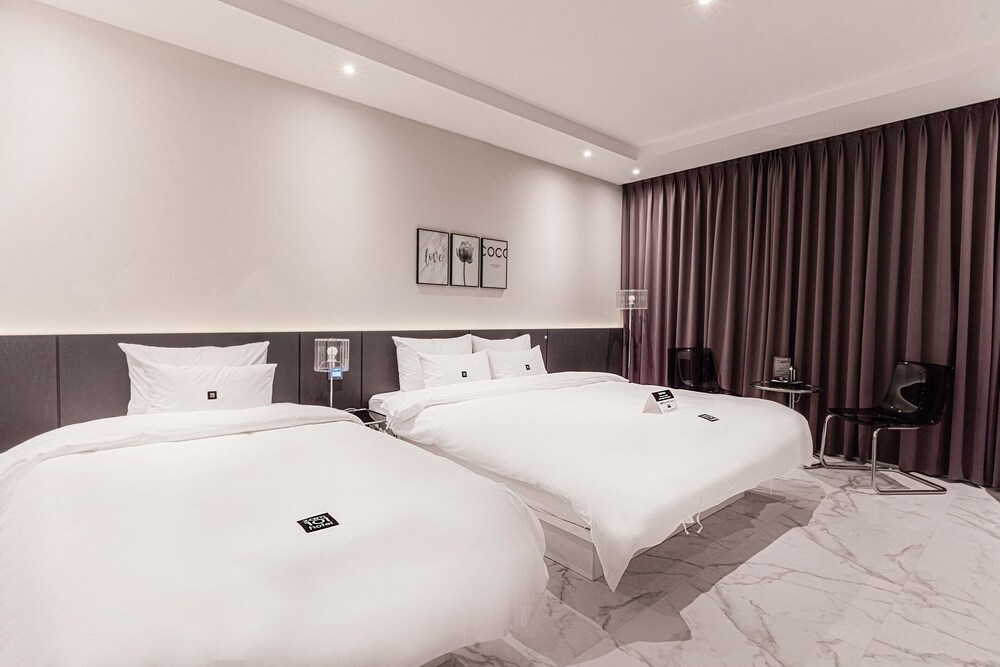 Deluxe Twin Room - Photo 4
