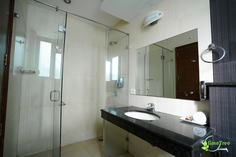 Deluxe Double Room - Photo 5