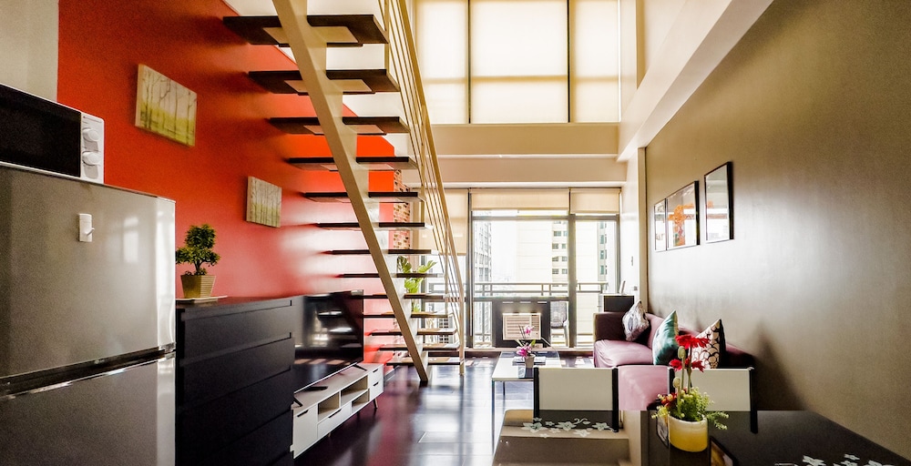 Luxury Loft, 1 Bedroom, Balcony, City View photo 1