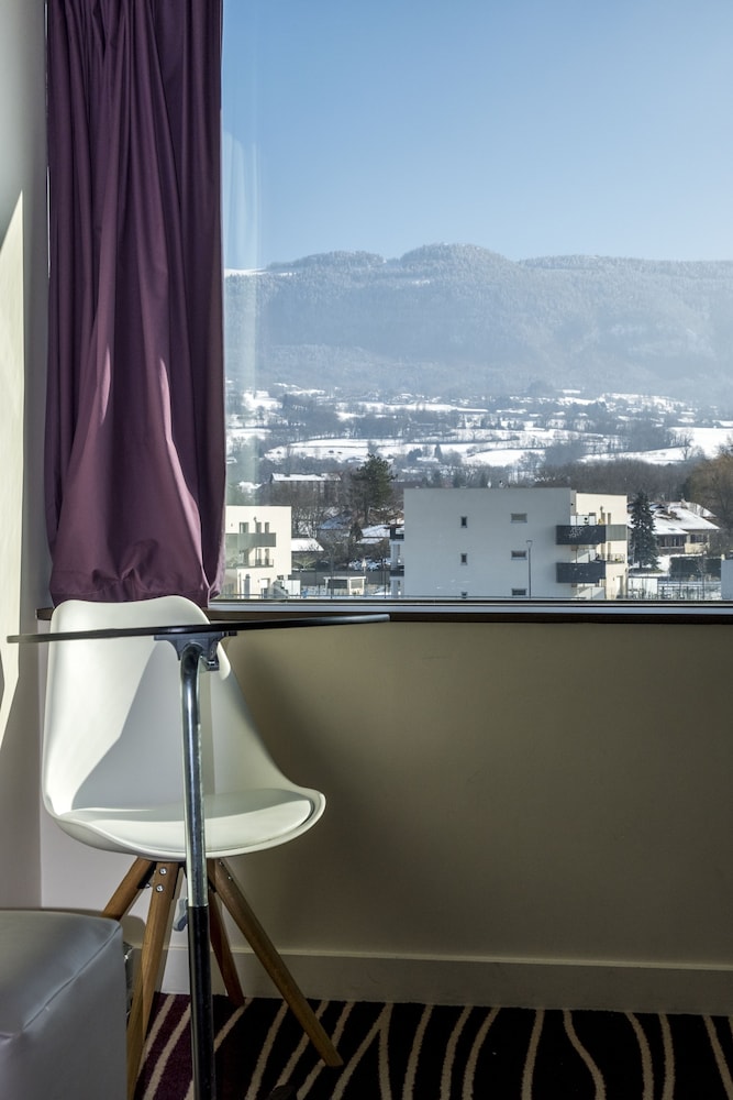 Standard Double Room, Multiple Beds - Photo 4