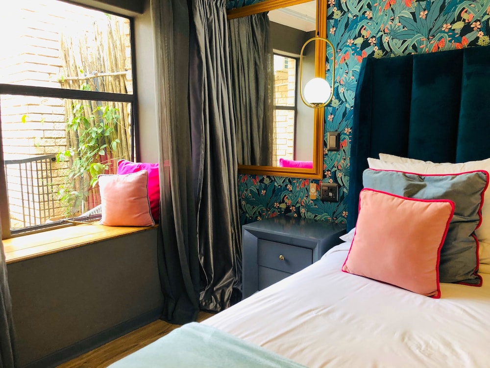 Luxury Room