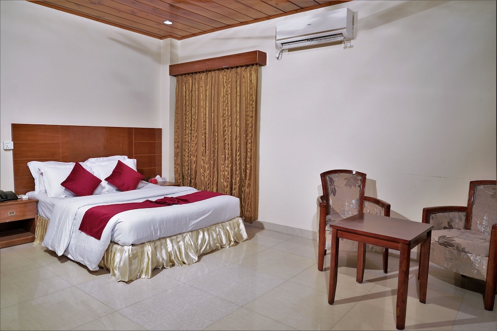 Deluxe Room, 1 Bedroom, Private Bathroom, Garden View