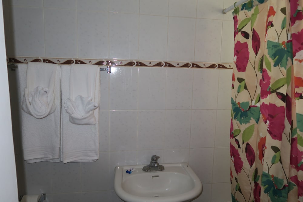 Classic Double Room Single Use, 1 Double Bed, Pool View photo 3