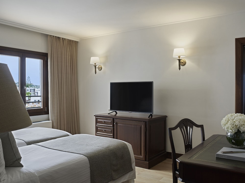 Premium Unique Suite photo 2