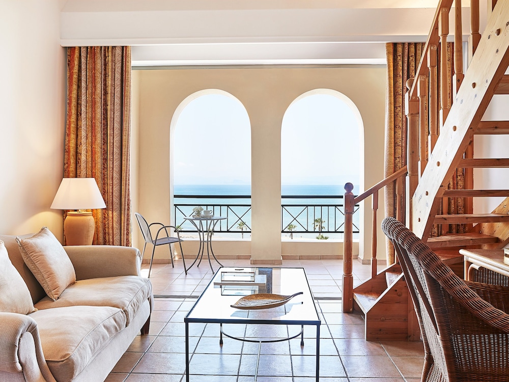 Family Maisonette Sea View photo 3