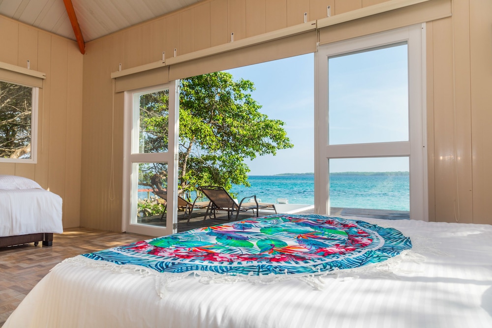 Exclusive Chalet, Beach View photo 1