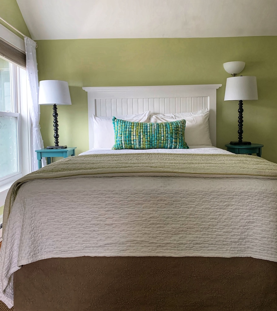 Standard Room photo 1