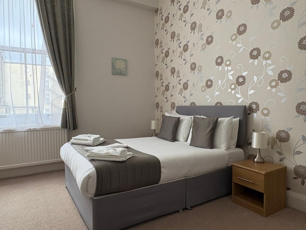 Double Room (Double Inland)