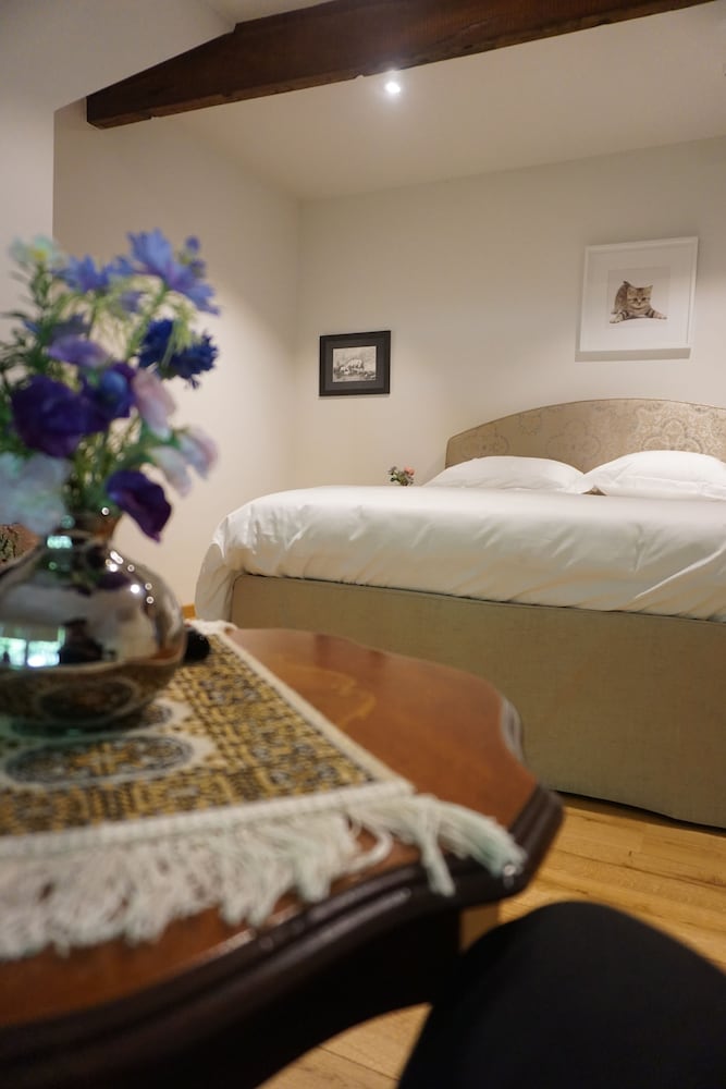 Deluxe Double Room (Rembrandt) photo 2