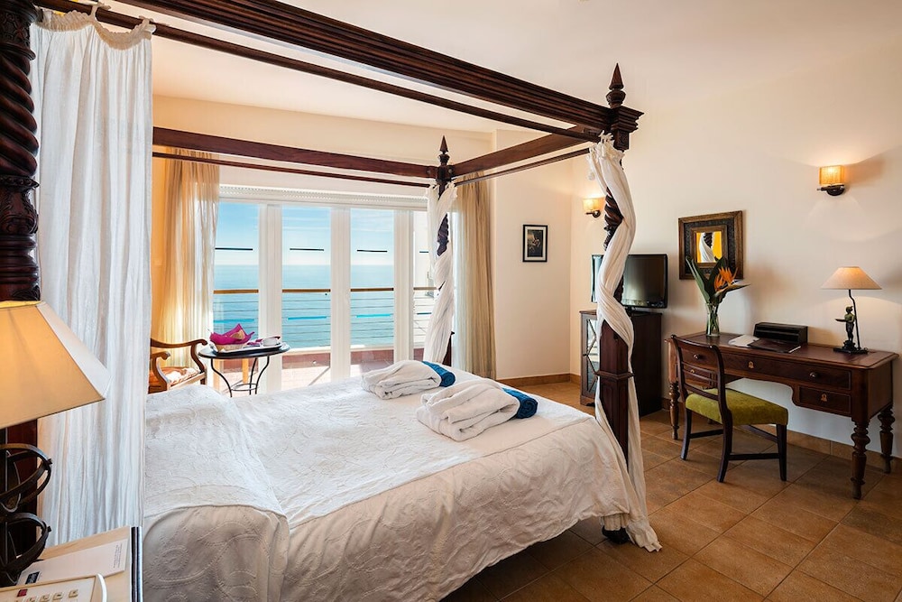 Deluxe Double Room, Sea View - Photo 1