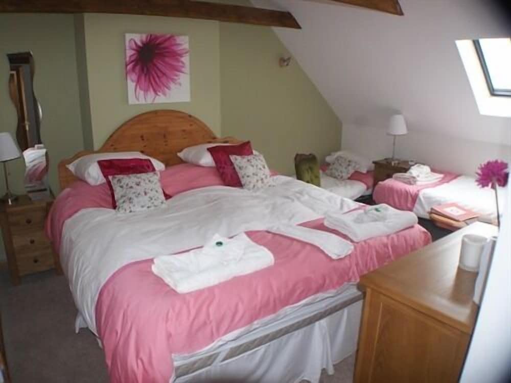 Family Room (Snowdrop) photo 3